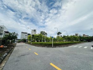 Cần bán Đất Long Biên 90m² Vỉa Hè View Công Viên 22,6 Tỷ